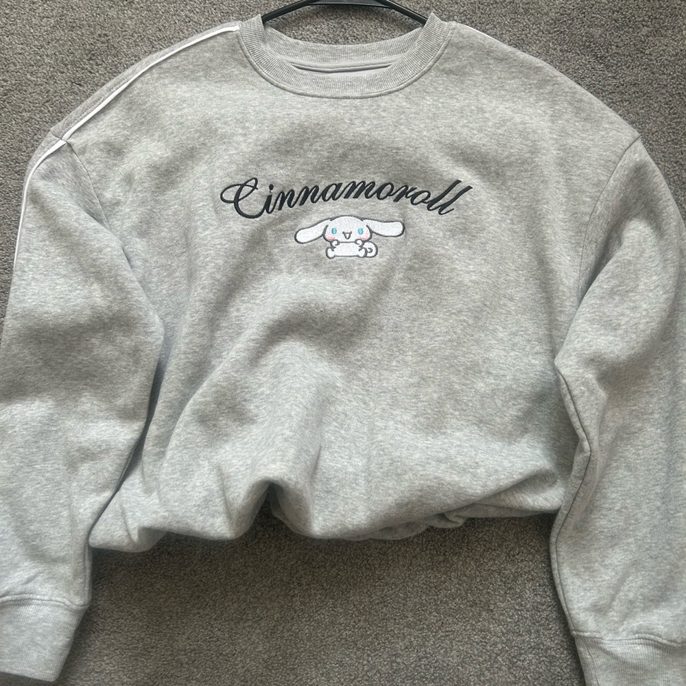 Sanrio Cinnamoroll Light Gray Apparel